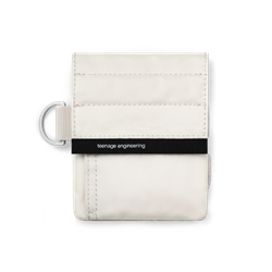 field_small_bag_closed_3096px (Large)